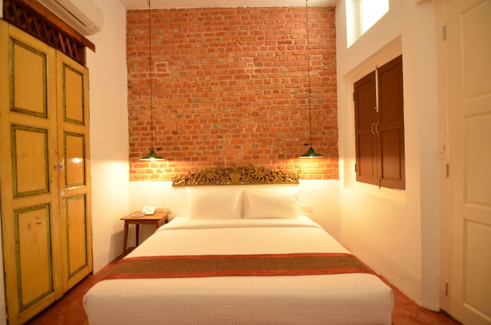 Sweet Cili Boutique Hotel George Town Exterior foto