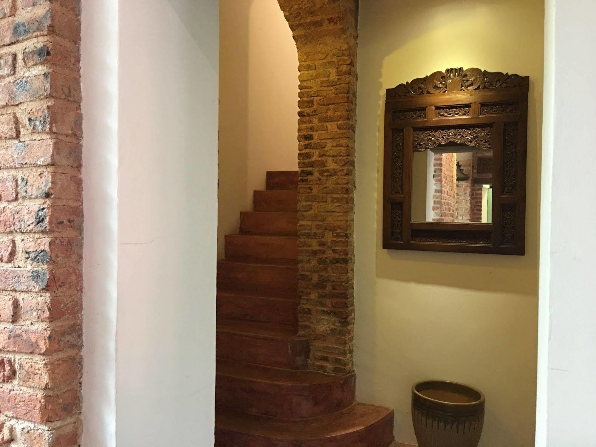 Sweet Cili Boutique Hotel George Town Exterior foto