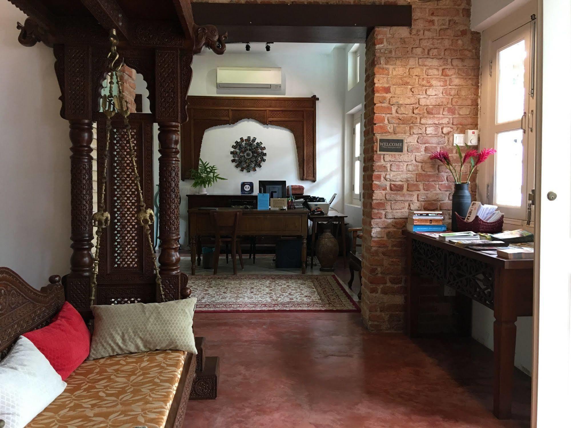 Sweet Cili Boutique Hotel George Town Exterior foto