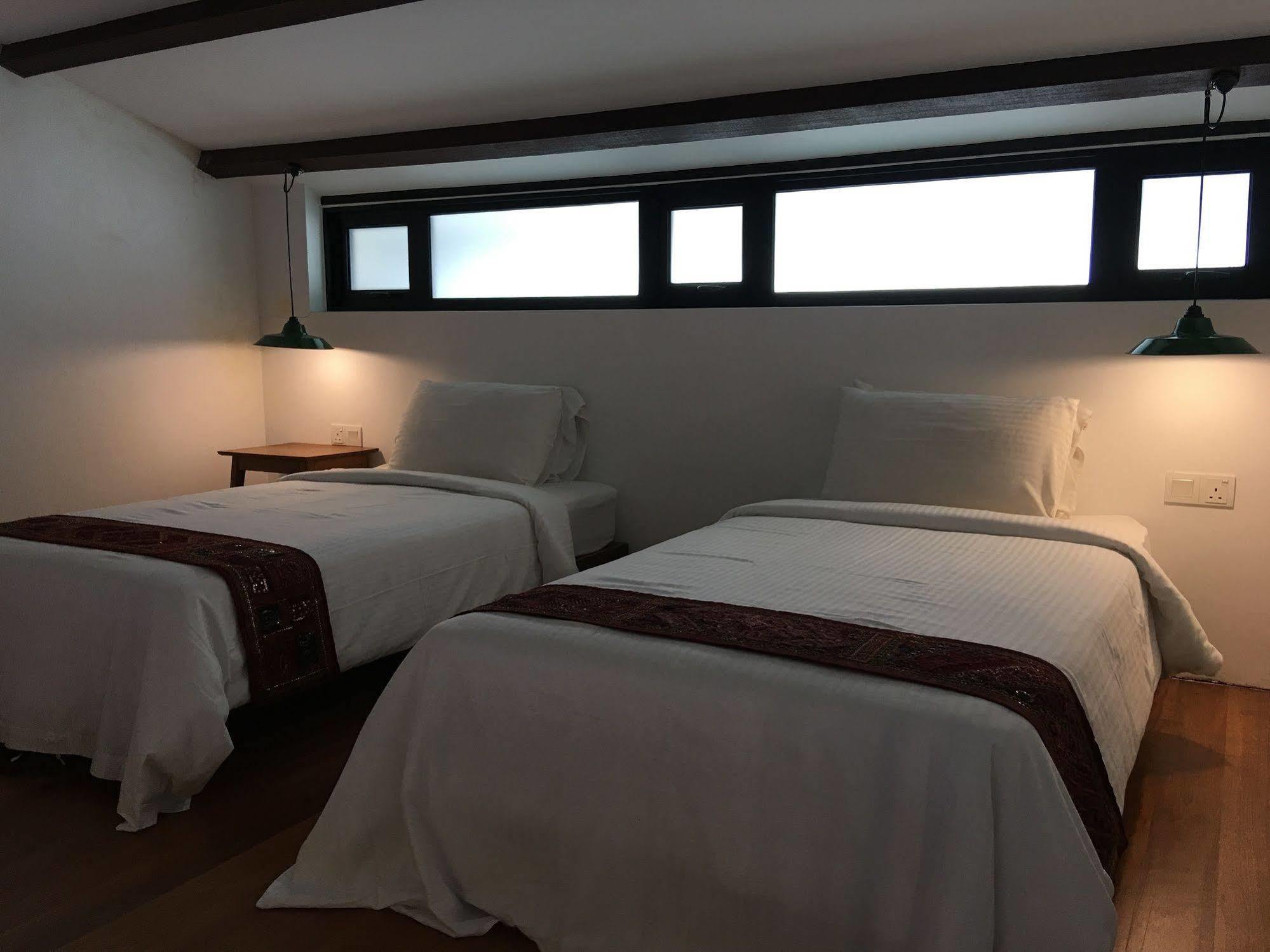 Sweet Cili Boutique Hotel George Town Exterior foto