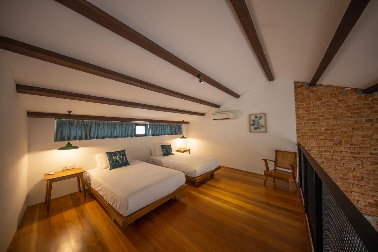 Sweet Cili Boutique Hotel George Town Exterior foto